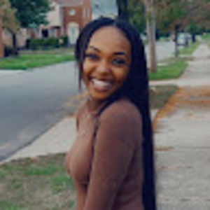 Meet your Posher, Jasmin